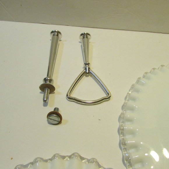 Fenton silver crest tidbit tray white with clear trim 2 tier serving plate - Picture 10 of 12